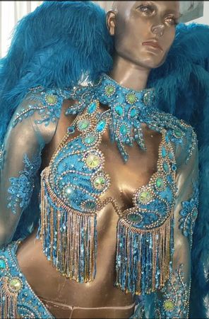 Brasilianisches Samba-Karnevalskostüm – Handgemacht