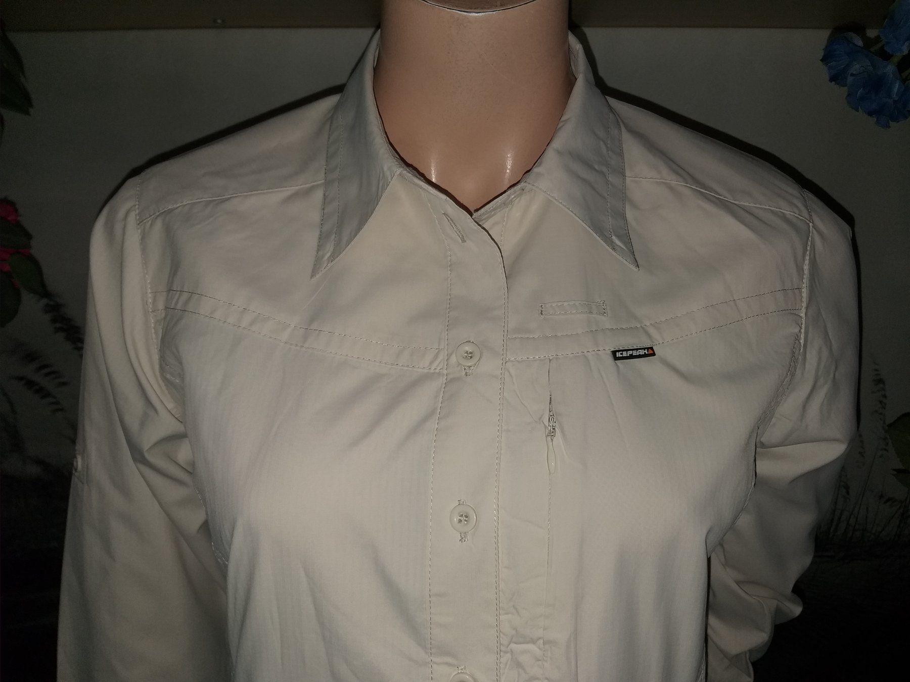 Blusen: ICEPEAK Blouse / Bluse taille / Grosse 36 (S) – Gebraucht aus Cossonay-ville von Super-Price-Quality 1