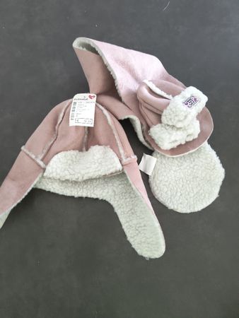 Mütze und Schal Set Baby Rosa neu mit Etikett
