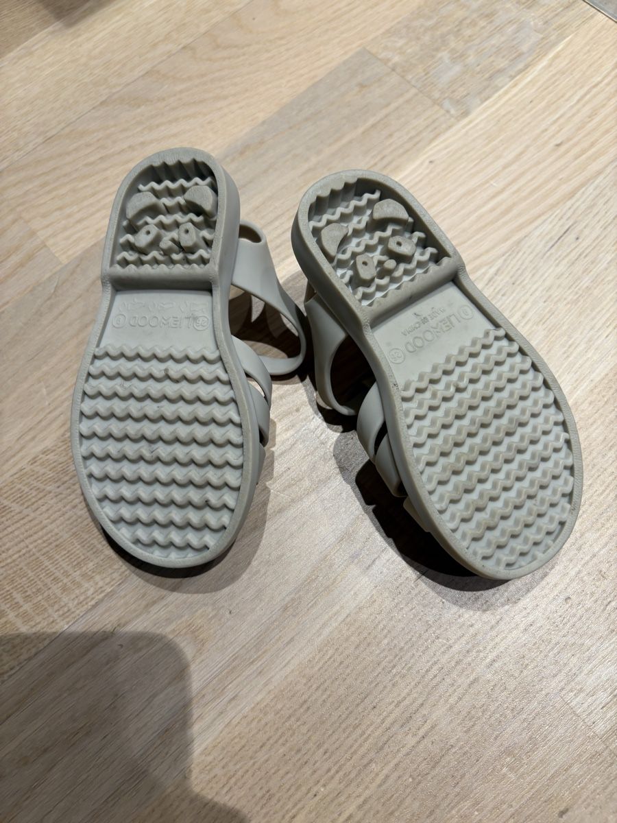 Liewood Scarpe per ragazzi: Liewood Badesandalen Gr. 26 – Usato da Zürich venduto da davidihagee 1