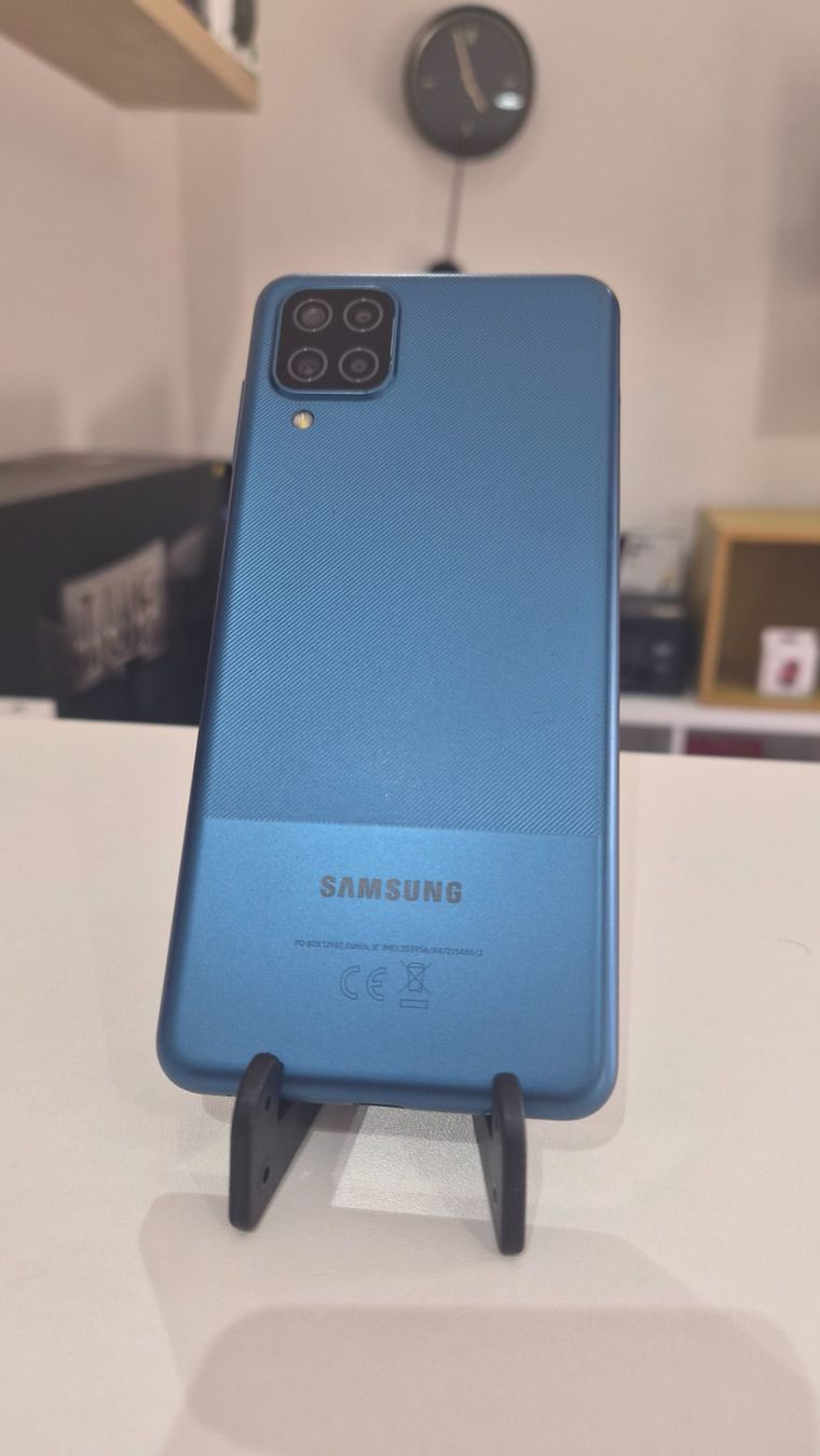 Samsung Telefoni cellulari / Smartphones: Samsung Galaxy A12 – Usato da Chatel-St-Denis venduto da Teck7