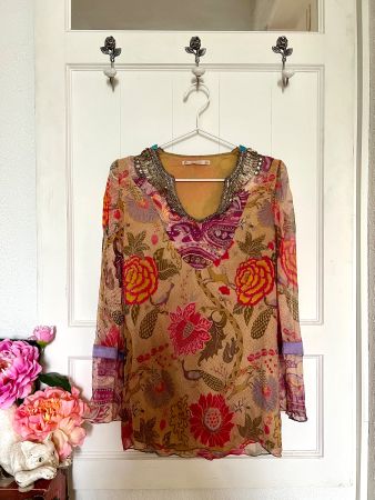 FANCY Bluse aus Jaipur Seide mit Perlen und Pailetten Gr 40