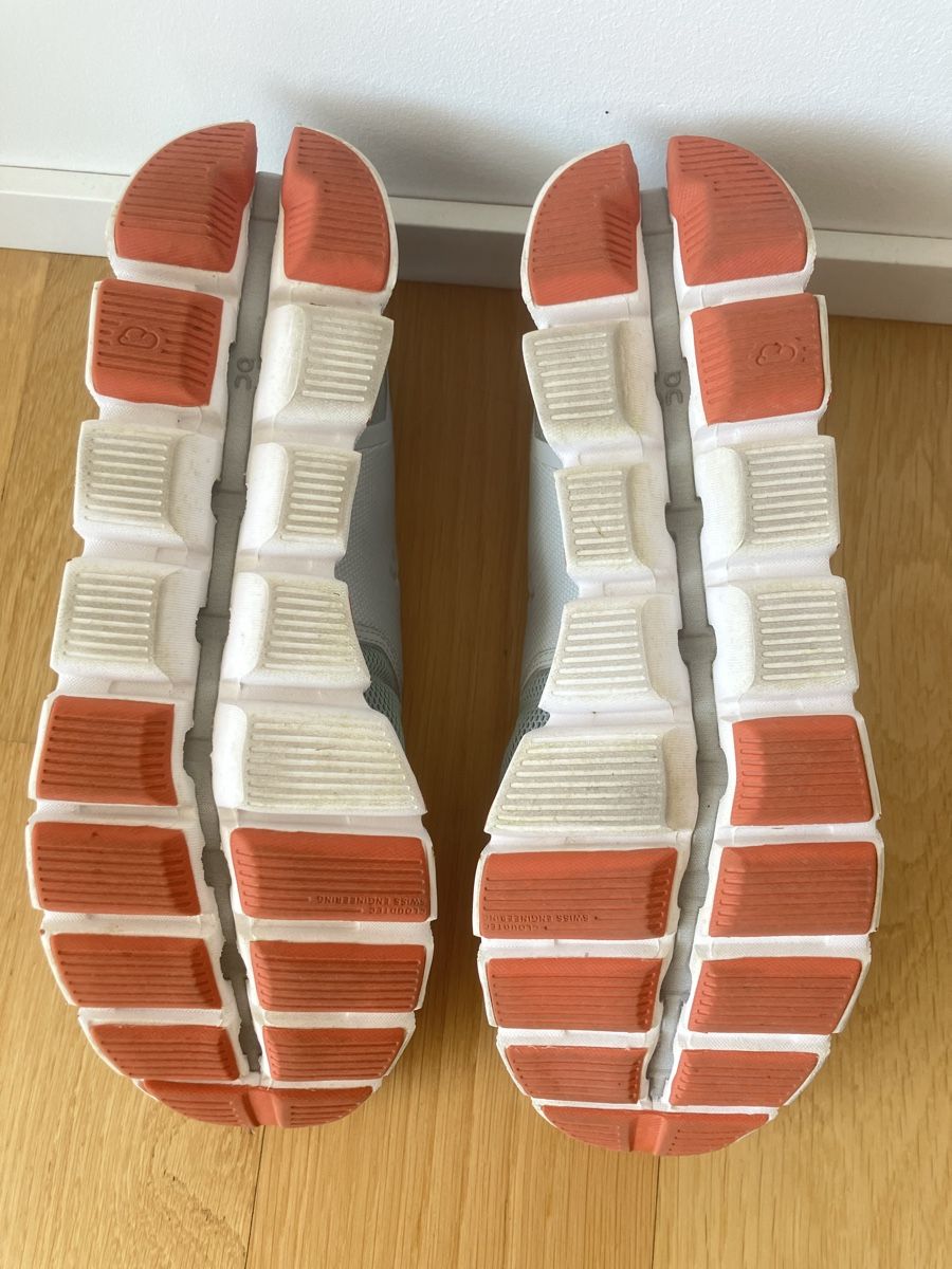 On Herrenschuhe: Chaussures On Running Cloud 70/30 – Gebraucht aus La Tour-de-Trême von gum_f9vk 5