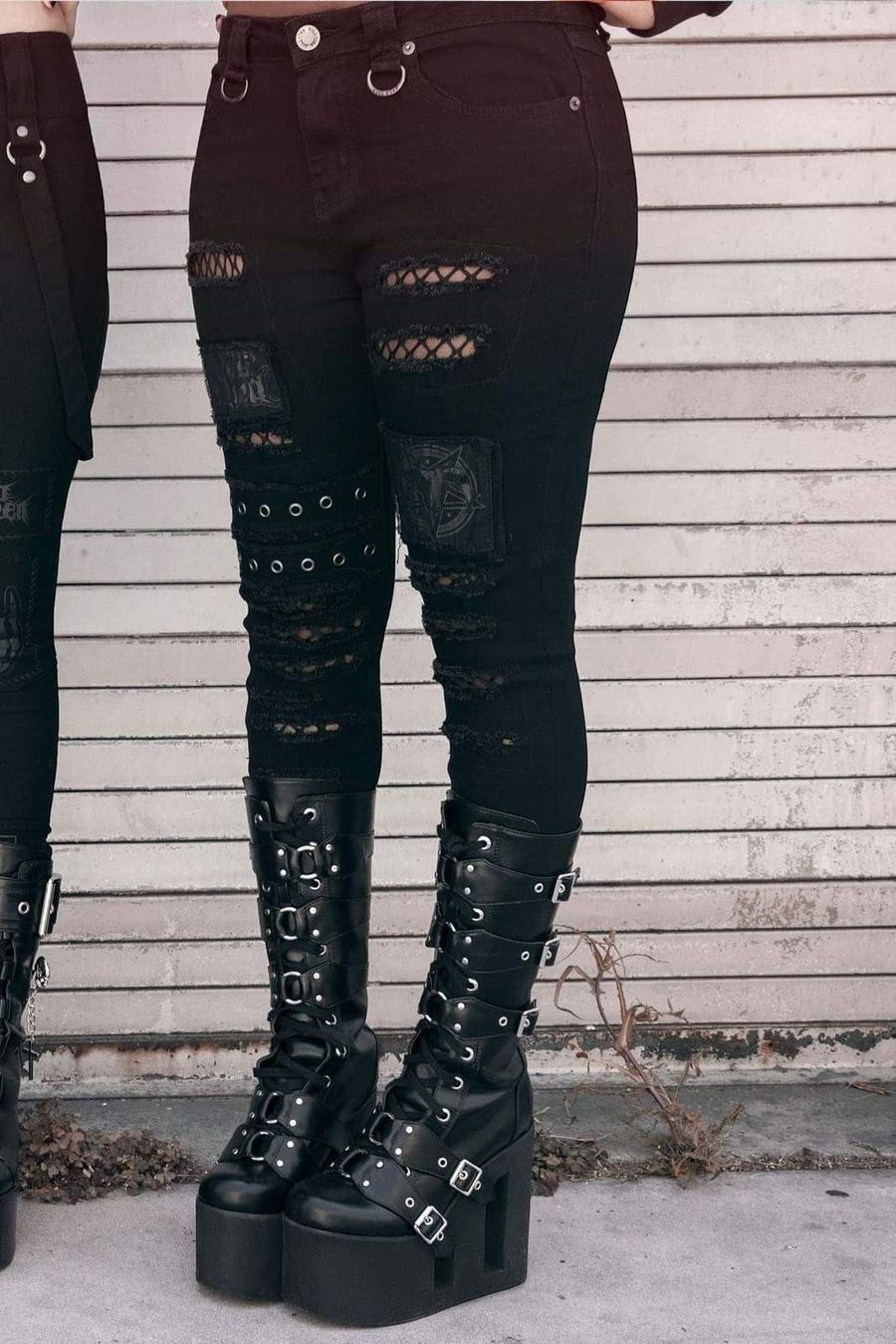 Killstar Jeans: KILLSTAR Carnage Jeans Size XXL – D'occasion à Monthey par Black-Cockatoo