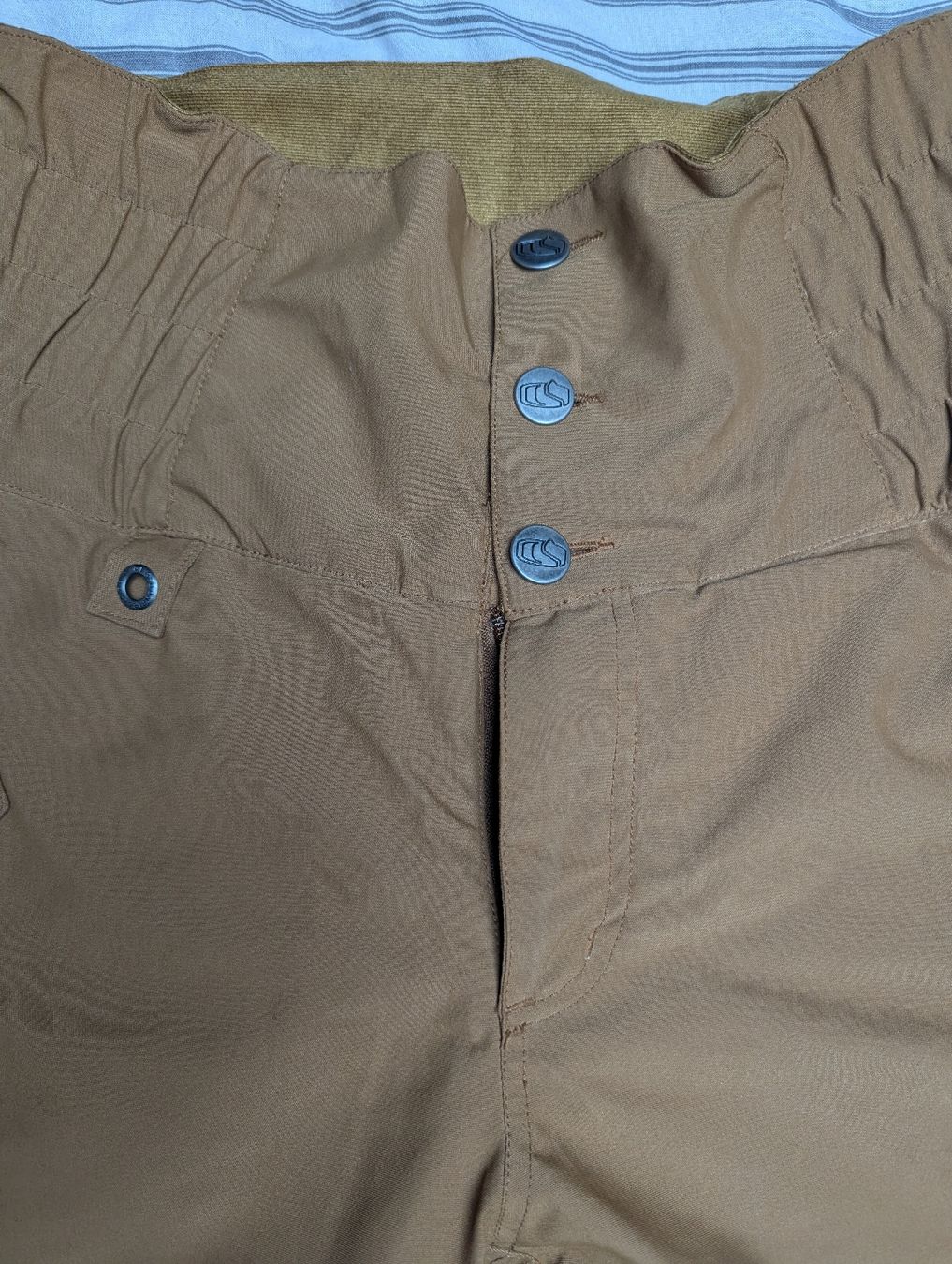Pantaloni: Bonfire snowboard/ski pants – Nuovo (secondo la descrizione) da Courtételle venduto da barbaracmt 1