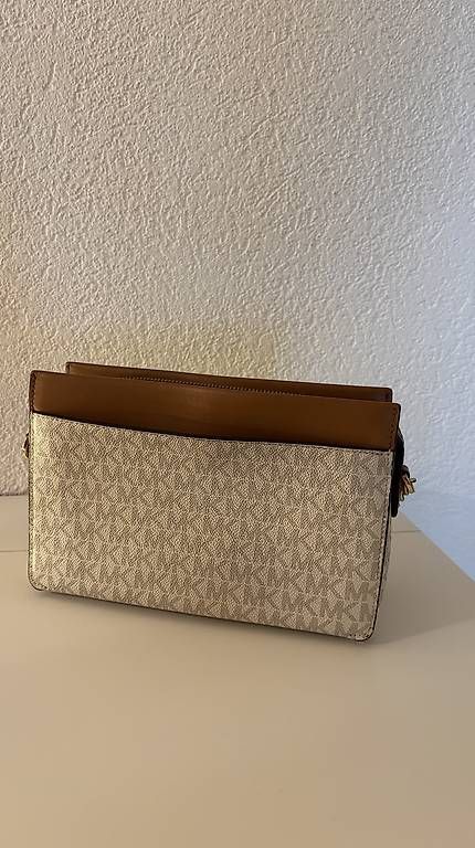 Taschen für Damen: Michael Kors Tasche klein – Gebraucht aus Lüterswil von Alice363 1