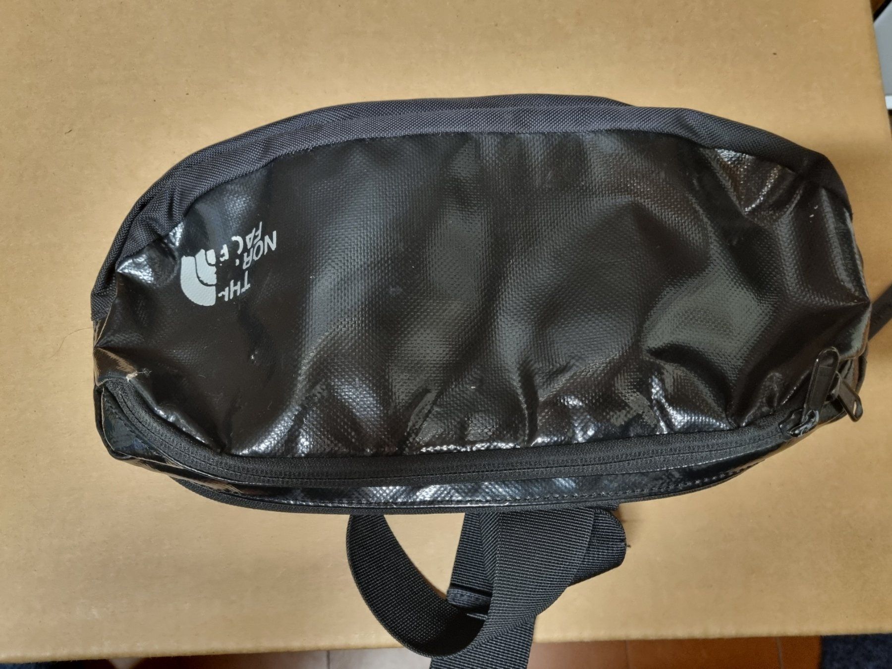 North Face Borse: Bauchtasche Gross North Face – Usato da Schaffhausen venduto da Leveron13 9