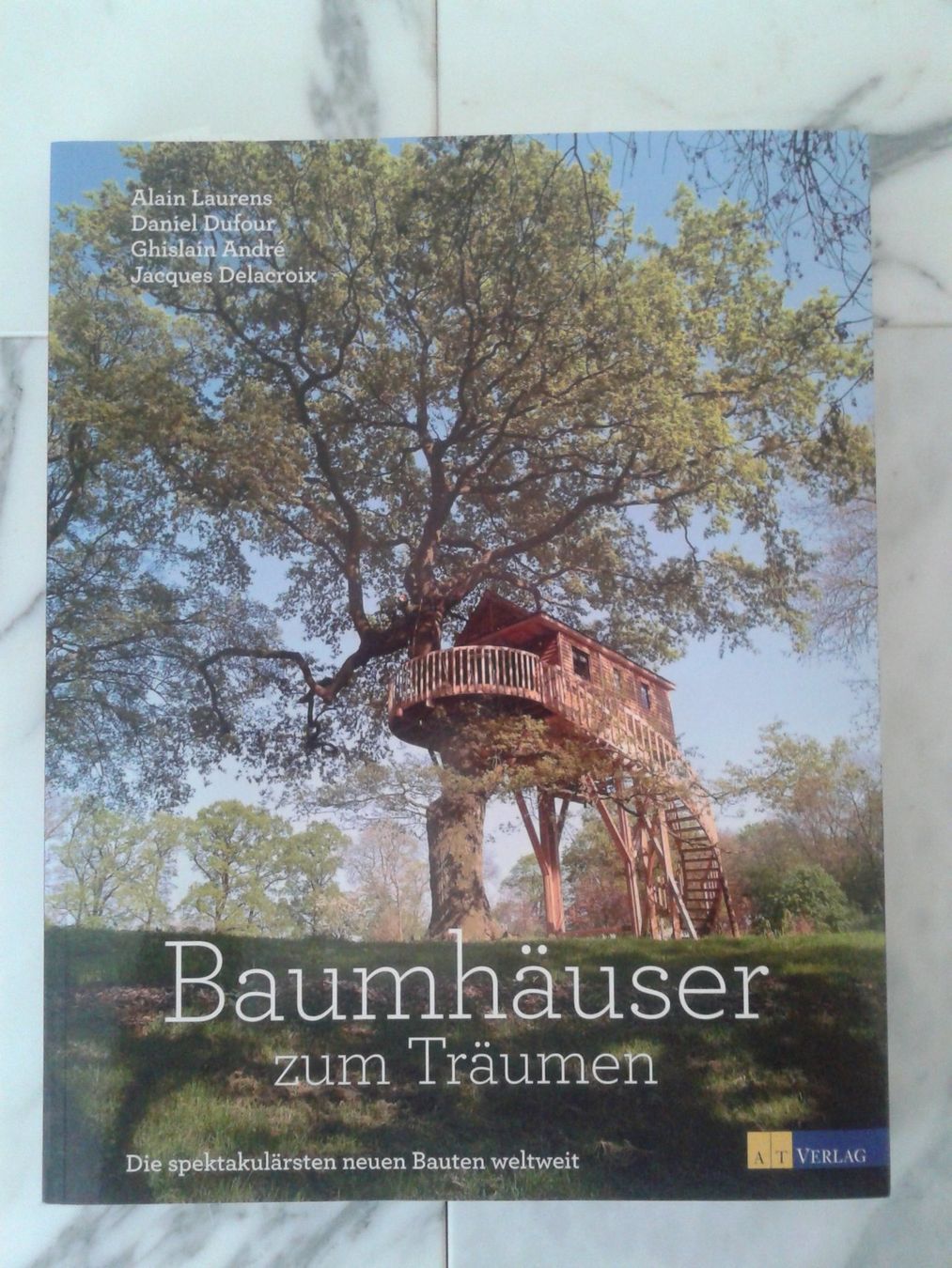 Libri: sensationelles Buch "Baumhäuser zum Träumen" NEU – Nuovo (secondo la descrizione) da Camorino venduto da Campellino