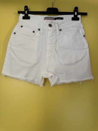 Pantaloncini bianchi marca PLEASE