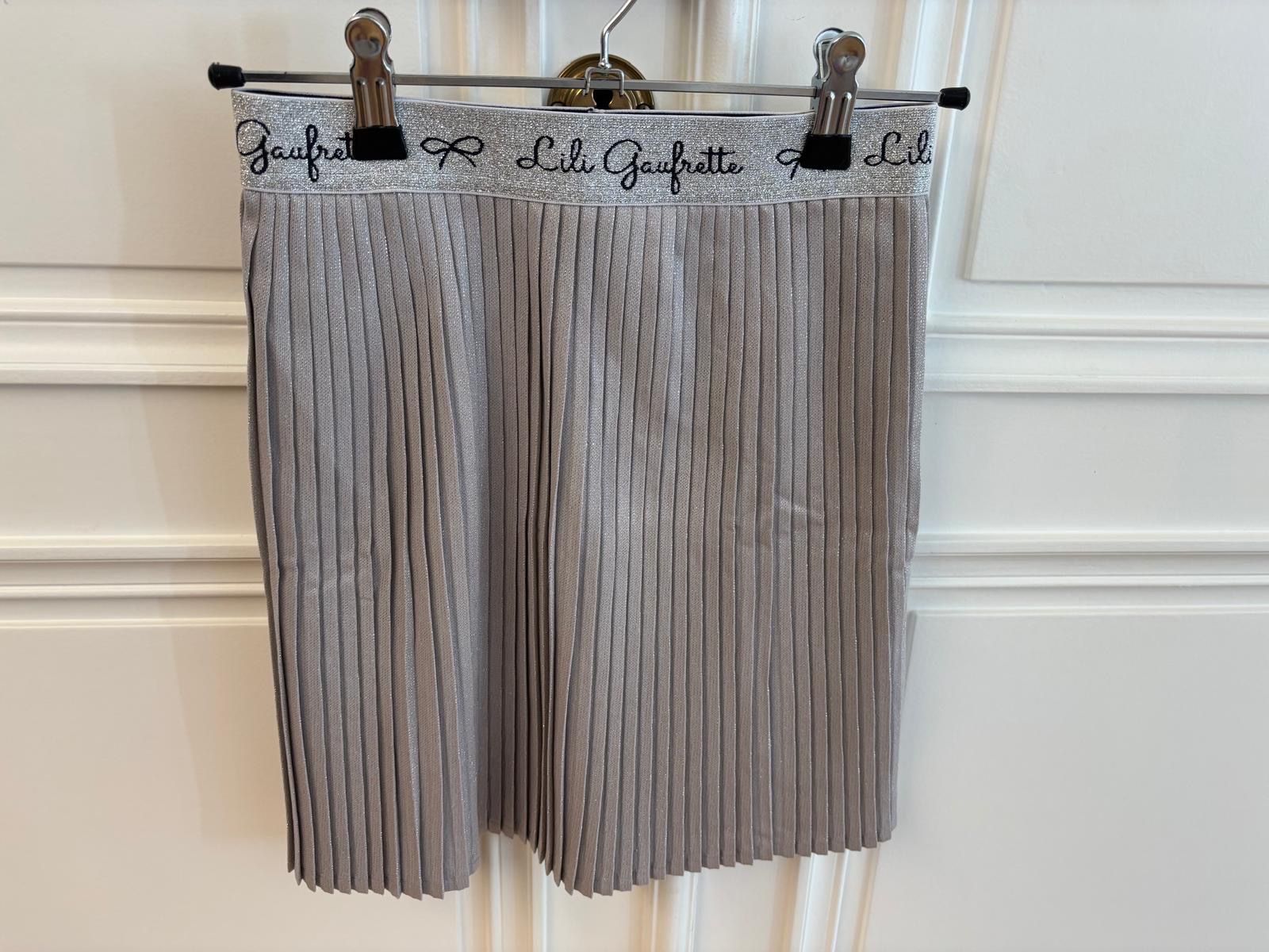Robes et jupes: Jupe Lili Gaufrette T 8 ans – D'occasion à Conches par chn_hgl6 2