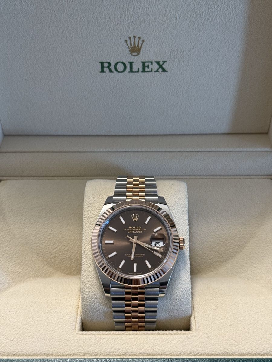 Rolex Montres: Rolex Datejust 41 Ref. 126331 Chocolate, Full Set, 11/2024 – D'occasion à Recherswil par premierwatch 1