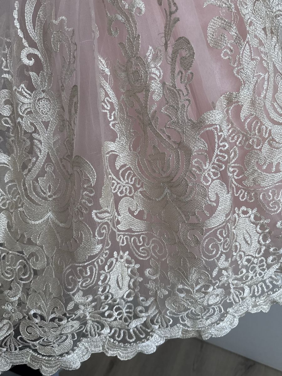 Kleider: Chi Chi London Kleid – Gebraucht aus Gossau SG von EMK230815 4