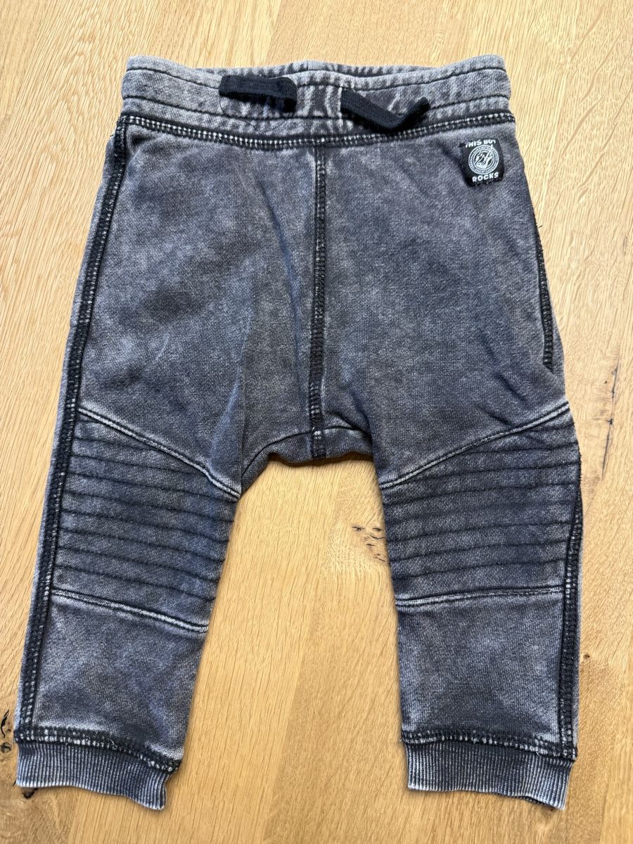 H&M Lotti & Set di vestiti: Kleider Set Junge Grösse 74 – Usato da Goldswil venduto da Fisel 6