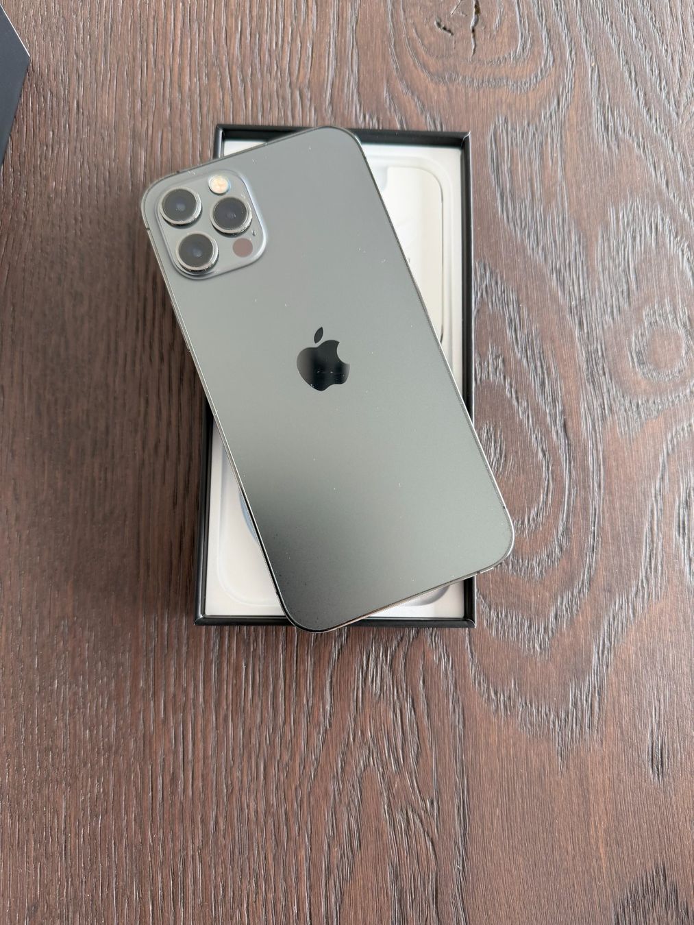 Apple Telefoni cellulari / Smartphones: Apple iPhone 12 Pro, 128 GB, Graphit - Top Zustand! – Usato da Untersiggenthal venduto da Bota1 2