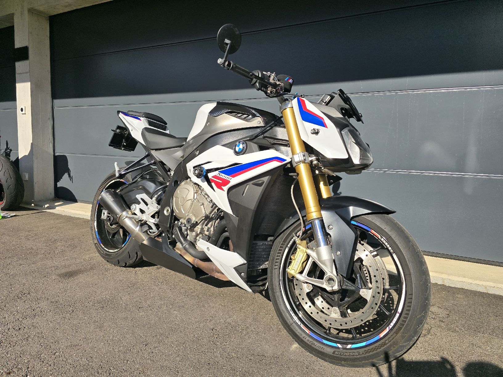 BMW Strasse: BMW S1000R – Gebraucht aus Küttigen von rhymes 1