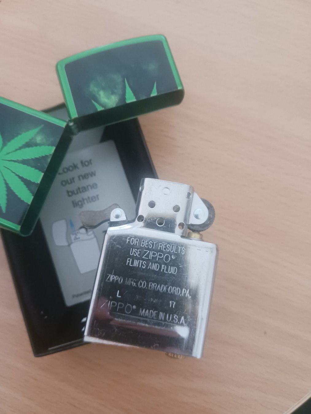 Zippo Accendini: Zippo 2019 – Nuovo e nell'imballaggio originale da Sion venduto da aym_g5t9 5