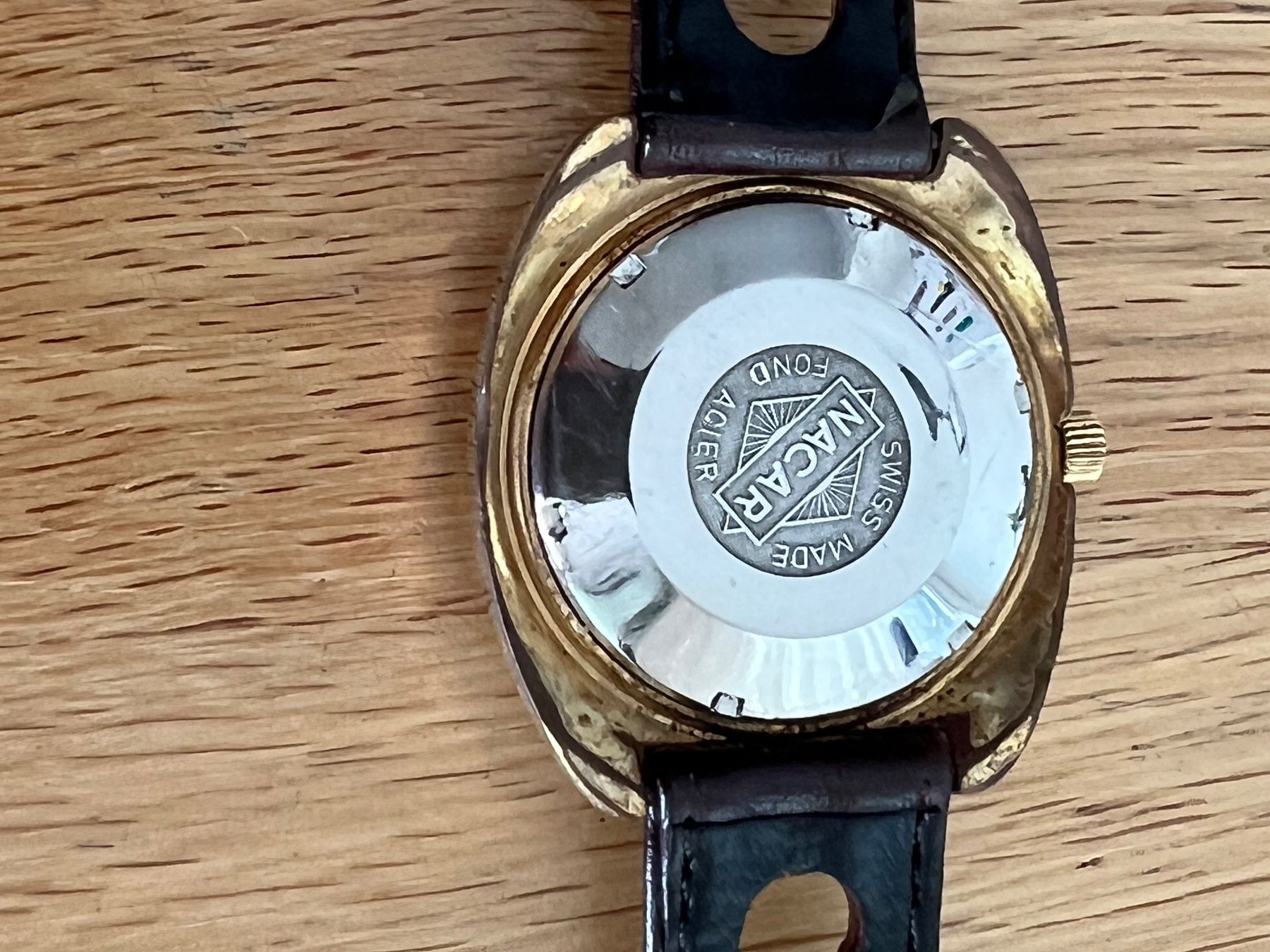 Swiss Orologi: MONTRE AUTOMATIQUE NAAR 25 – Usato da Vevey venduto da tono62 5