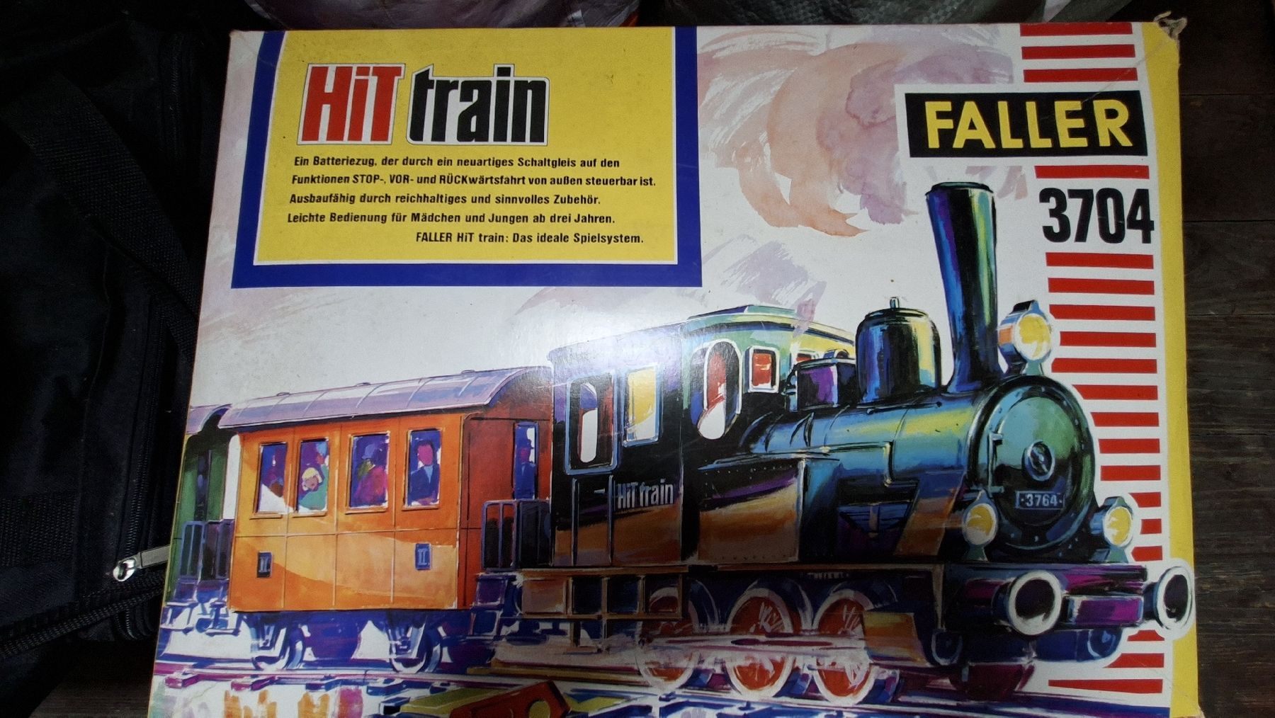 Faller Modelleisenbahnen: HiT train – Defekt aus Zürich von Raka80