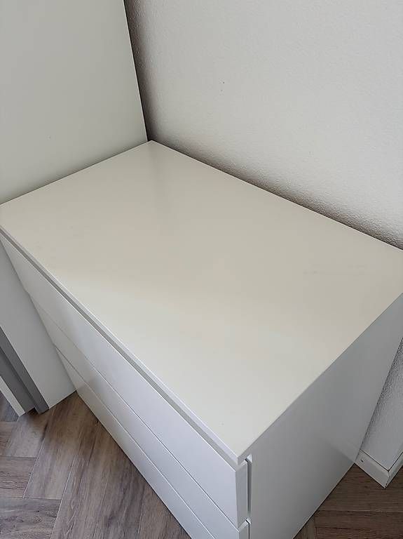 Ikea Cassettiere: Kommode IKEA MALM – Usato da Dübendorf venduto da nik_bf9c 3
