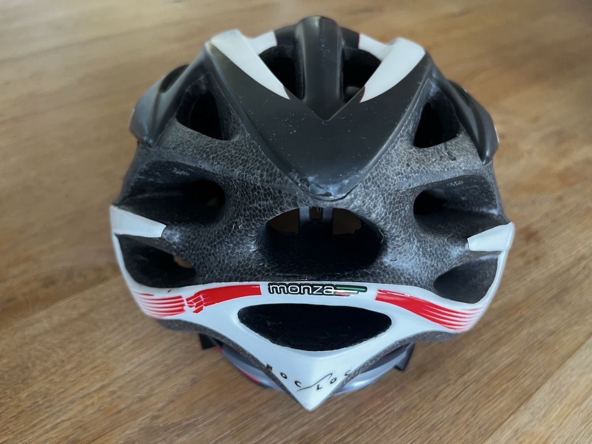 fahrradständer sattel BETA BASIS mit individuell wählbaren Stellplätzen für F – Rollerstop Rollerständer transmissionBrand:SRAM Bianchi E-Vertic Shimano Deore Duration:3 Days / 4 Days