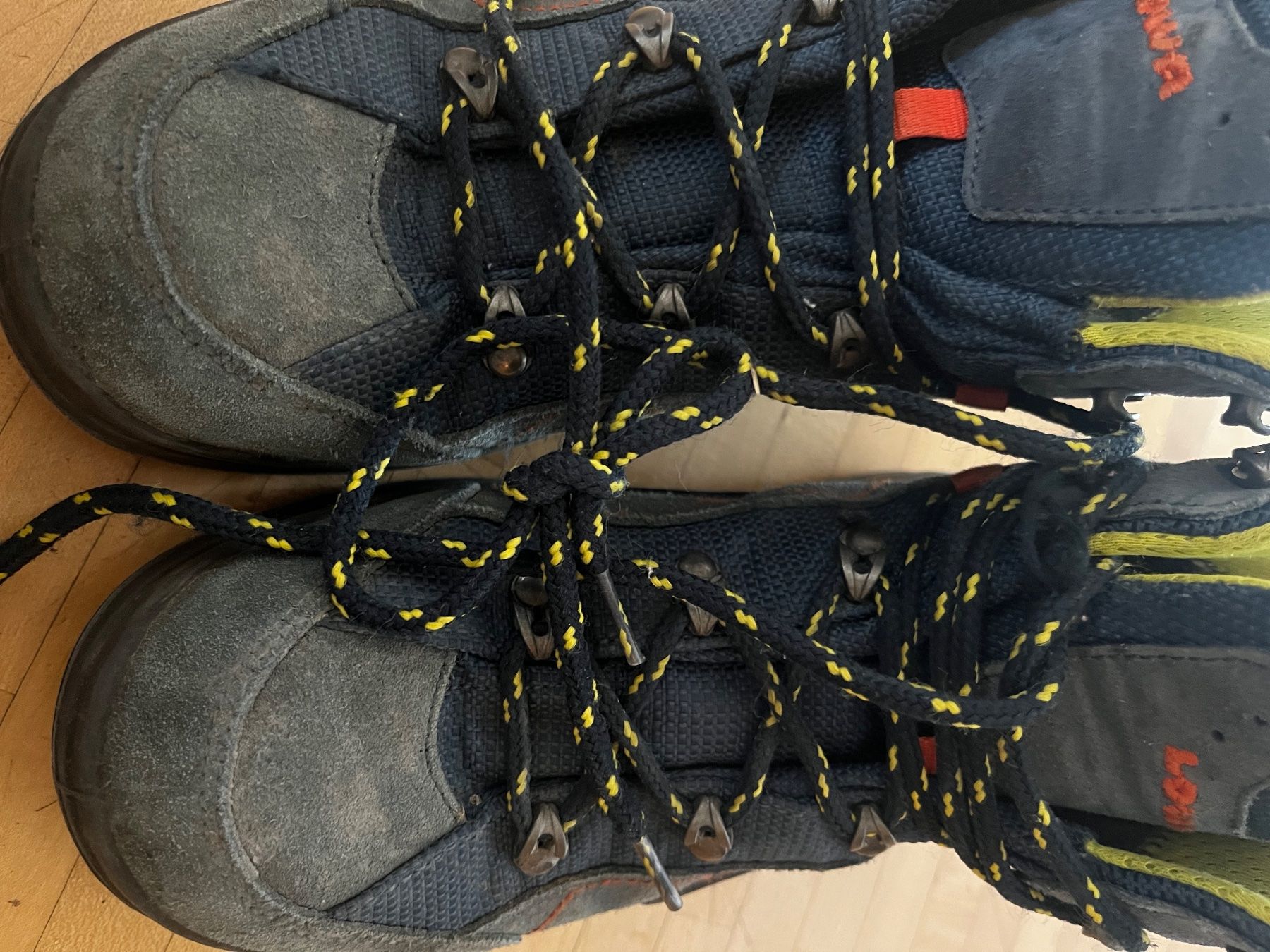 Lowa Scarpe da uomo: Lowa Wanderschuhe 36 – Usato da Horgen venduto da Hoppelhase11 3