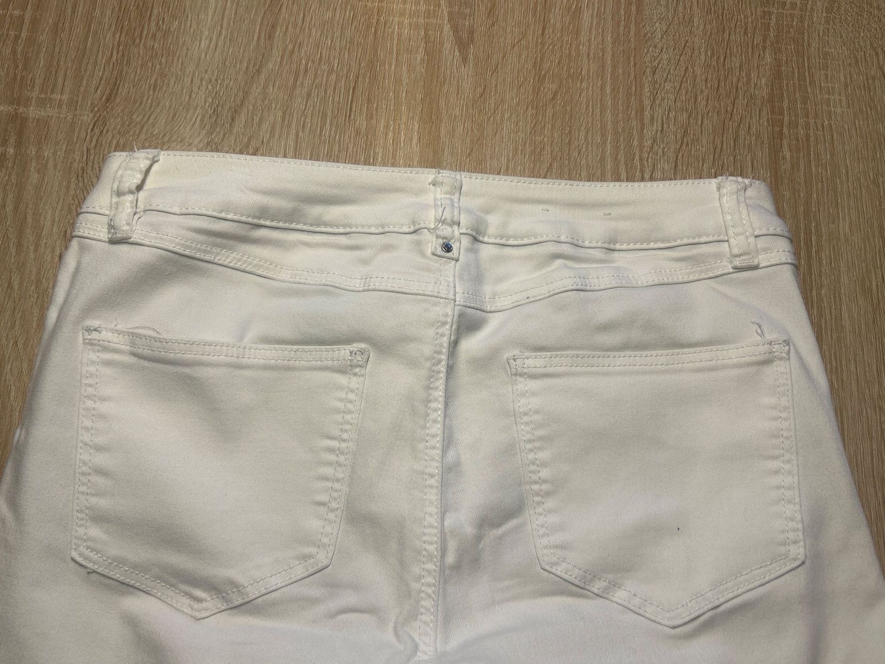 Jeans: Jeans weiss von Vila Gr. W 28 – Usato da Brunnen venduto da Nala2929 5