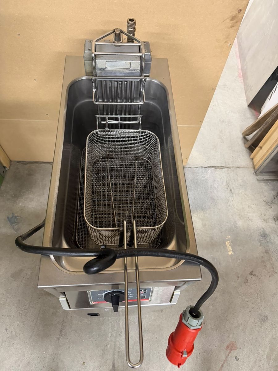 Elettrodomestici da cucina: Fritteuse Fri Fri – Usato da Rupperswil venduto da pimi88 3