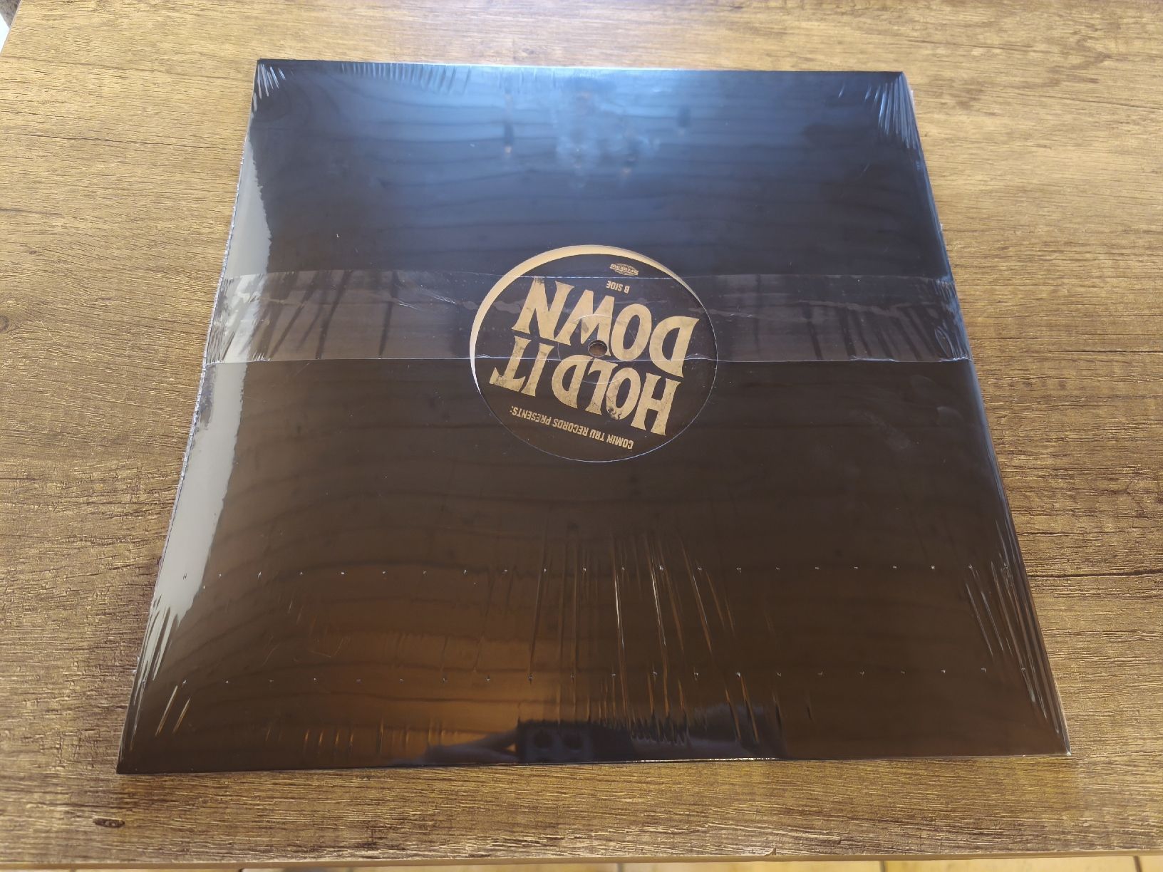 Schallplatten: Sperrow ( Tru Comers ) - Hold It Down – Neu und originalverpackt aus Kandersteg von digginblackpearlz 1