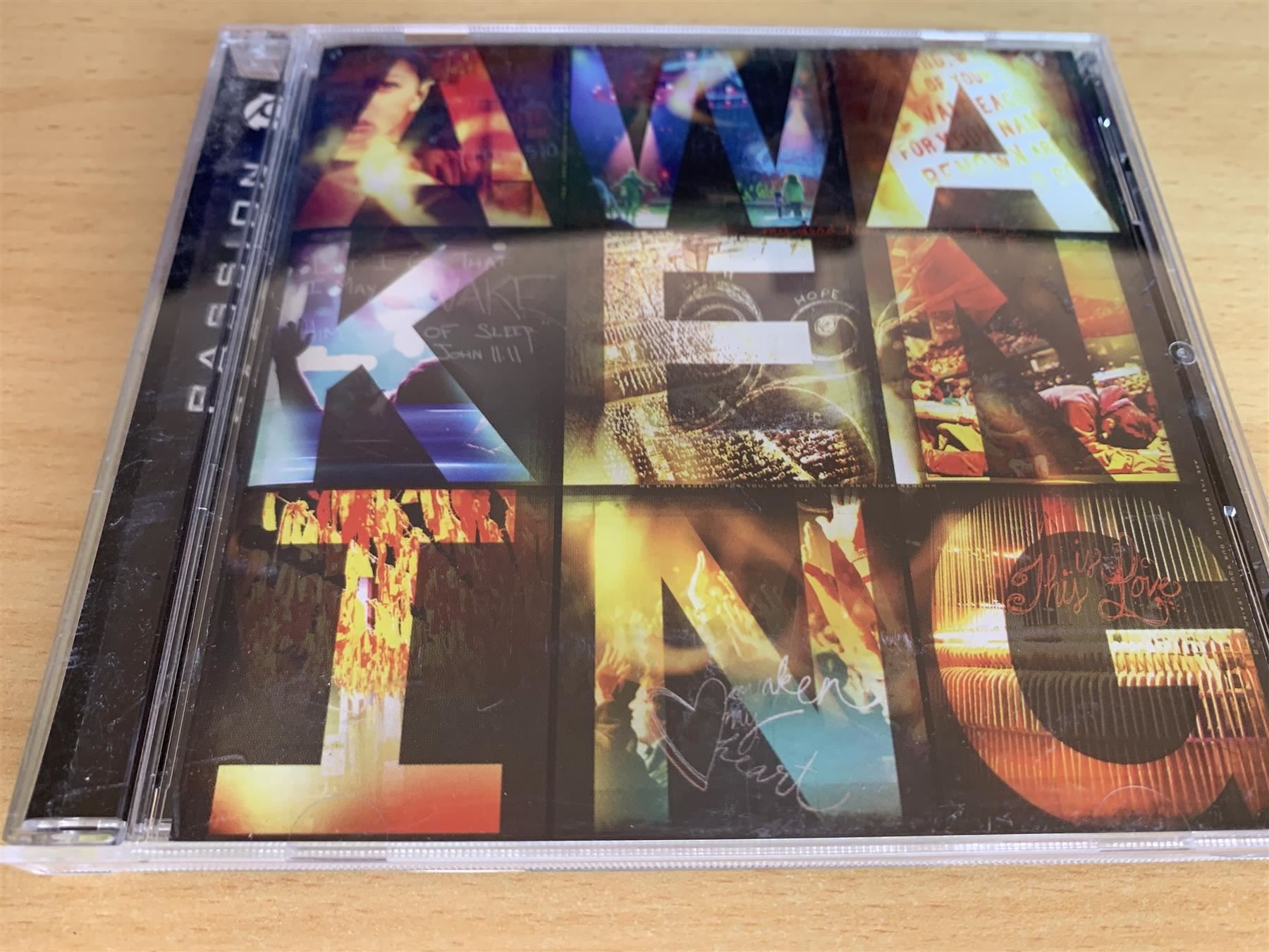 CD: Passion: Awakening – Usato da Rikon im Tösstal venduto da Alpenmutz