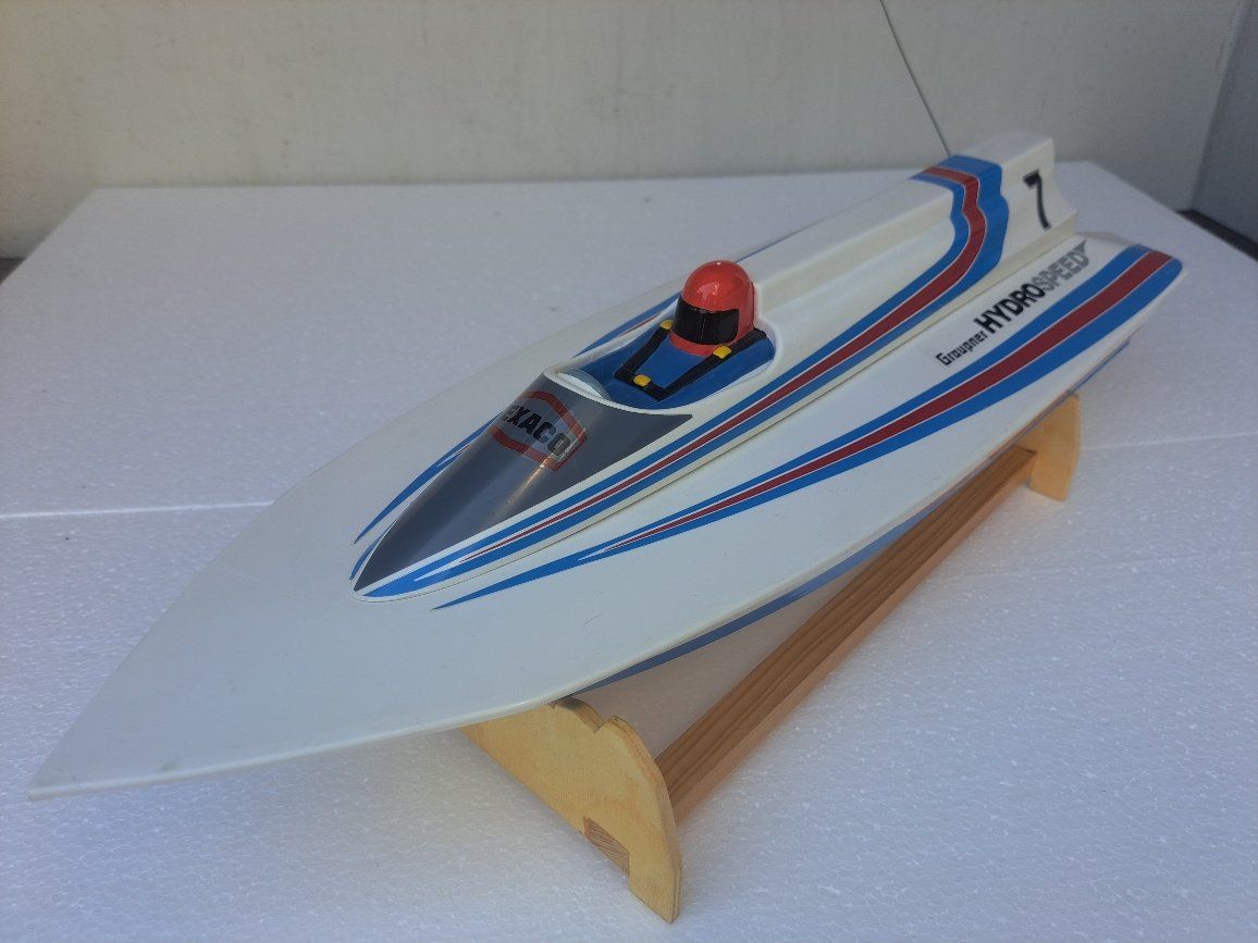 Graupner RC Kits de montage: Ferngesteuertes Motorboot Graupner Hydro Speed – D'occasion à Aadorf par bruueb