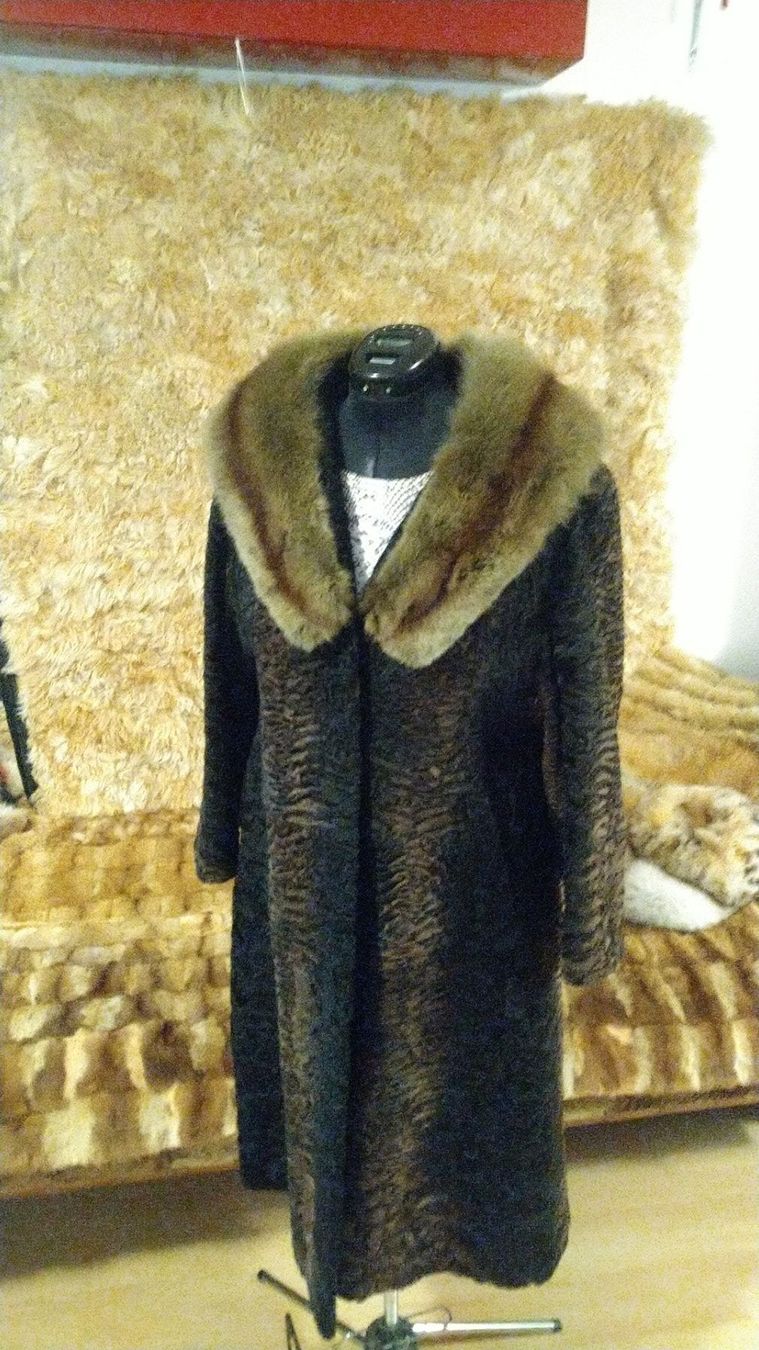 Mäntel: Mongolian Lamm Pelz Mantel mit Zobel – Gebraucht aus Obergösgen von crystalfox 3