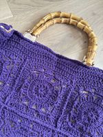 Sac crochet violet anse en bois