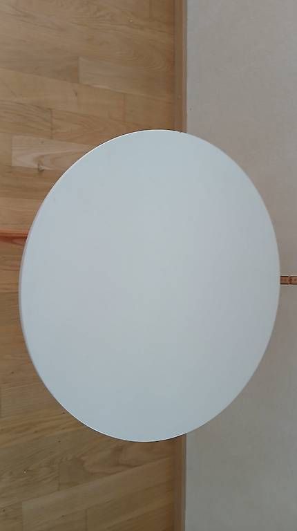 Tische: Beistelltisch – Gebraucht aus Bern von dmanci 1