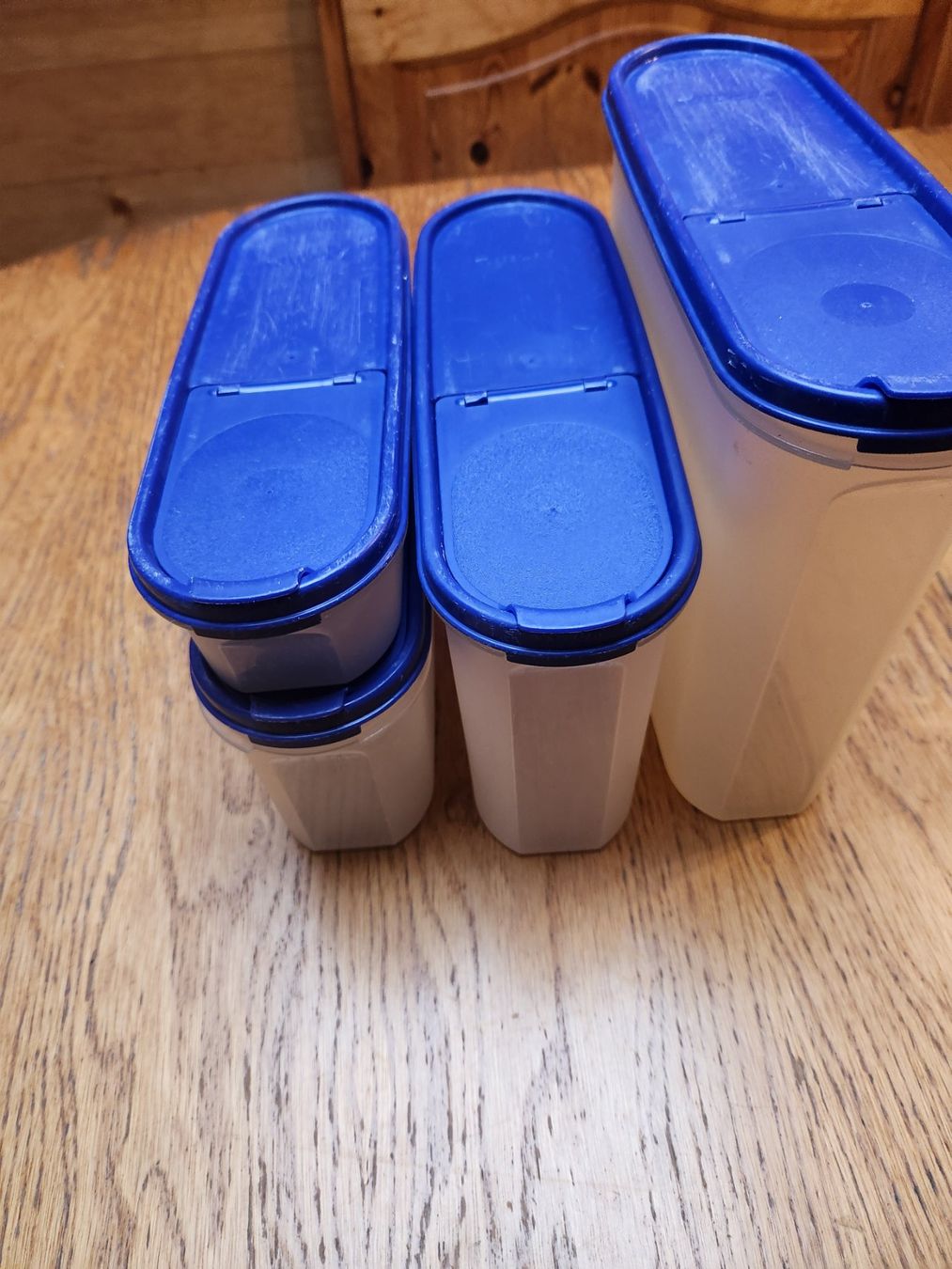 Tupperware Behälter & Ähnliches: Tupperware 4er Set Suppervisionen m  Gr- 1,  2 , 3 , u. 4 – Gebraucht aus Gstaad von Kuhstall-2026 4