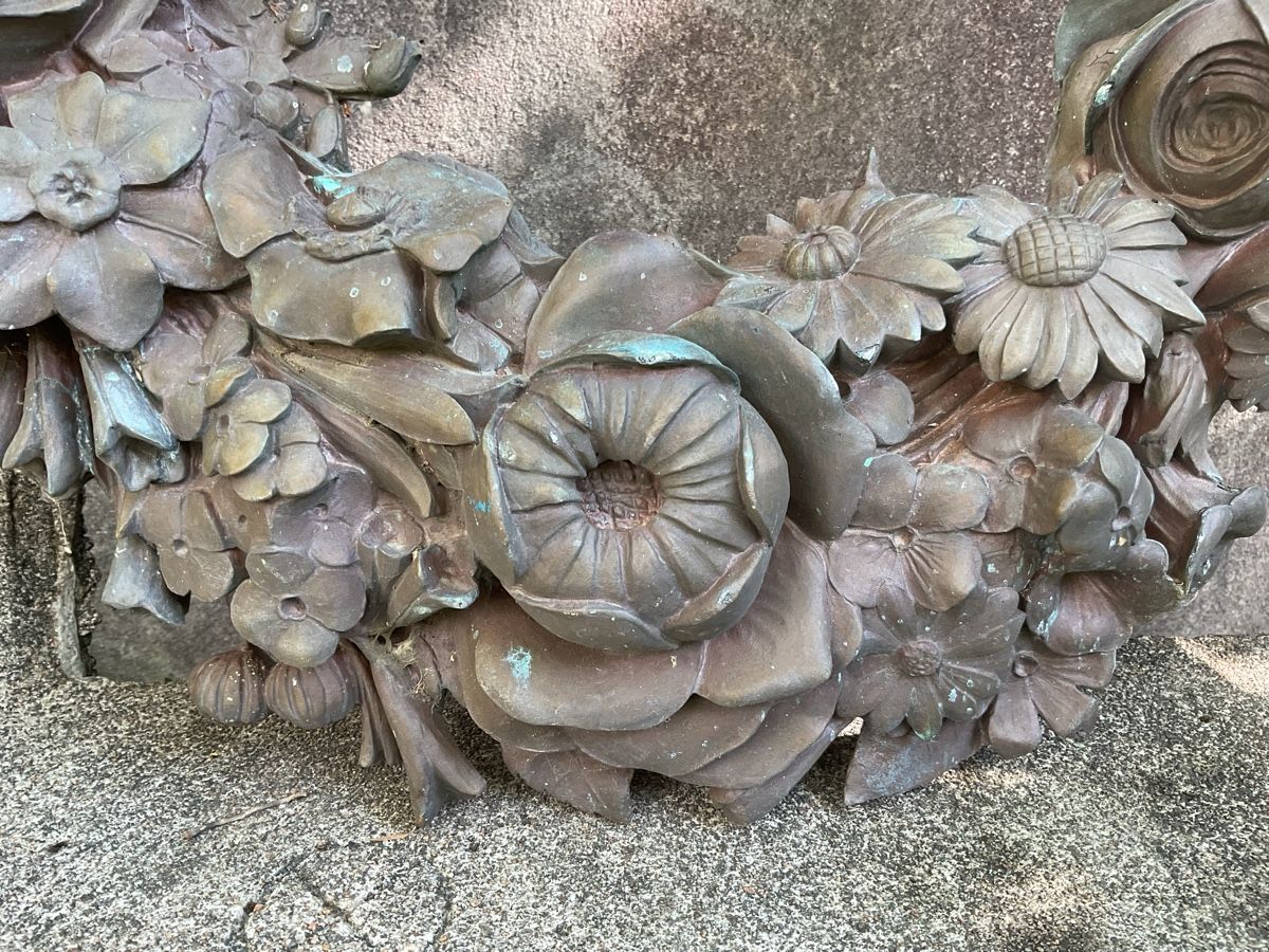 Toutes les décorations: Bronze Blumenkranz – D'occasion à Zürich par -Panoptikum- 3