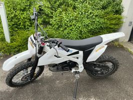 KXD-Pro 125 Jugend Cross Töff  neuwertig, ab Platz!