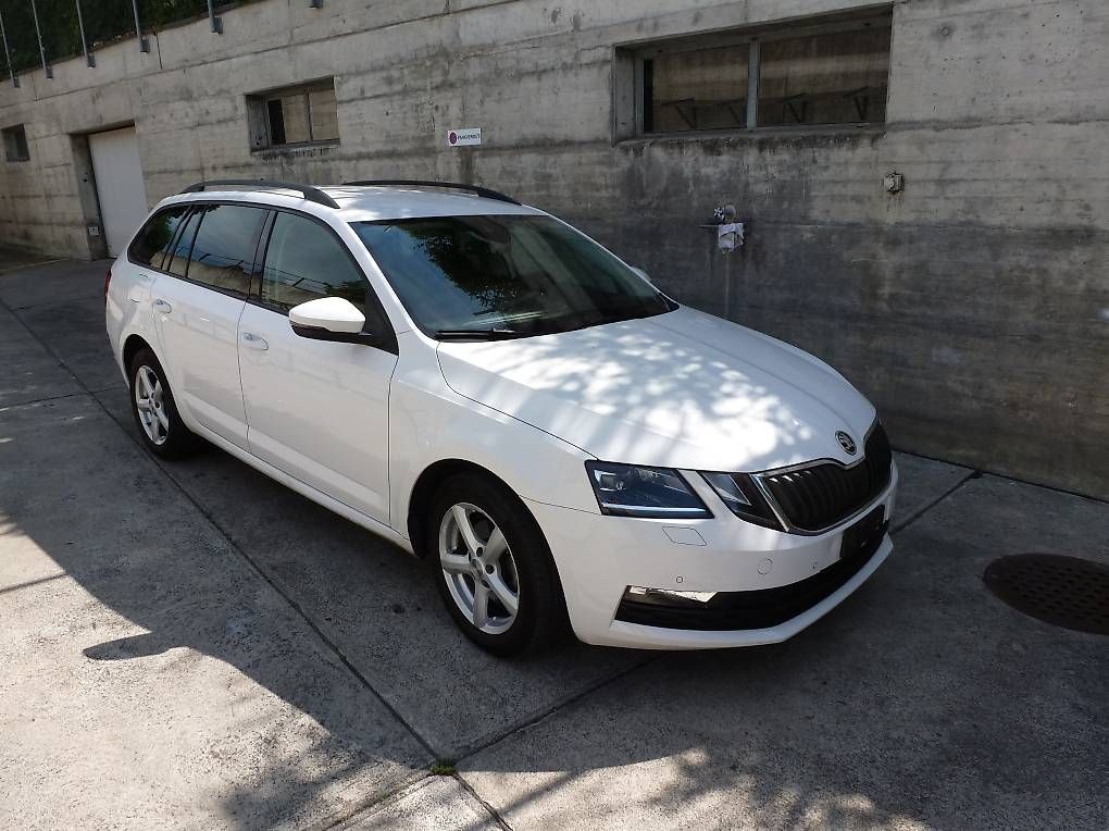 Autos: Skoda Octavia 2.0 TDI Ambition DSG – Gebraucht aus Rubigen von Scool