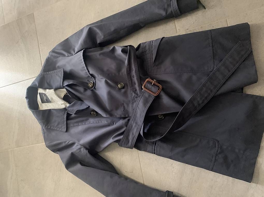 Cappotti: Max Mara Weekend Trenchcoat – Usato da Wetzikon ZH venduto da Jelly04 2