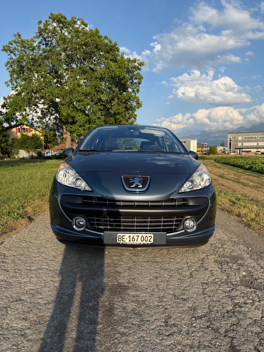 Peugeot Automobili: Peugeot 207 1.6i 16V – Usato da Thun venduto da reb_qd7f 3