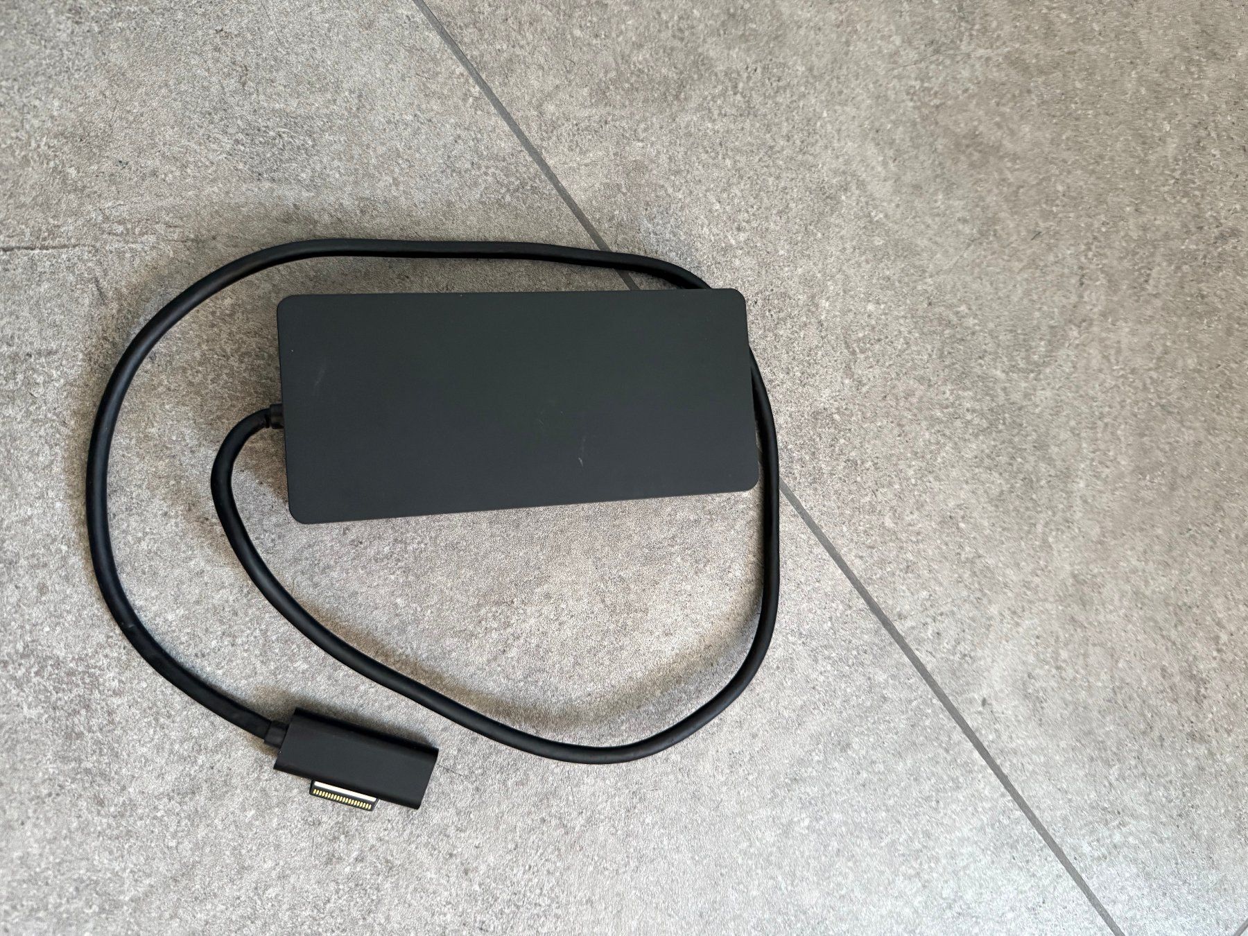 Microsoft Docking station: Microsoft Dockingstation für Surface – Usato da Oberhasli venduto da Josua11 2