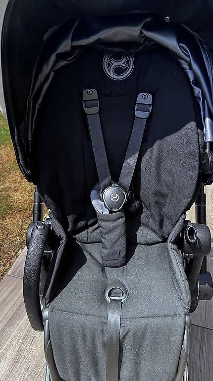 Cybex Carrozzine: Cybex Priam Kinderwagen - schwarz – Usato da Liestal venduto da Lindsay_Rachal 3
