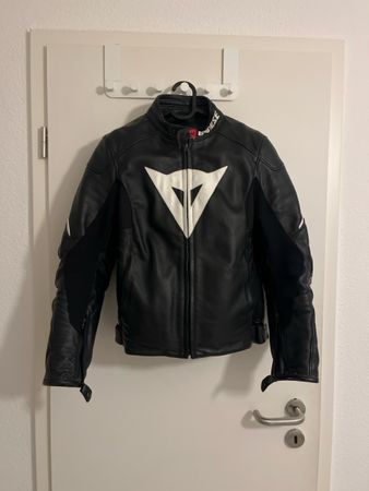 Dainese Motorradjacke Grösse 46 Herren Leder