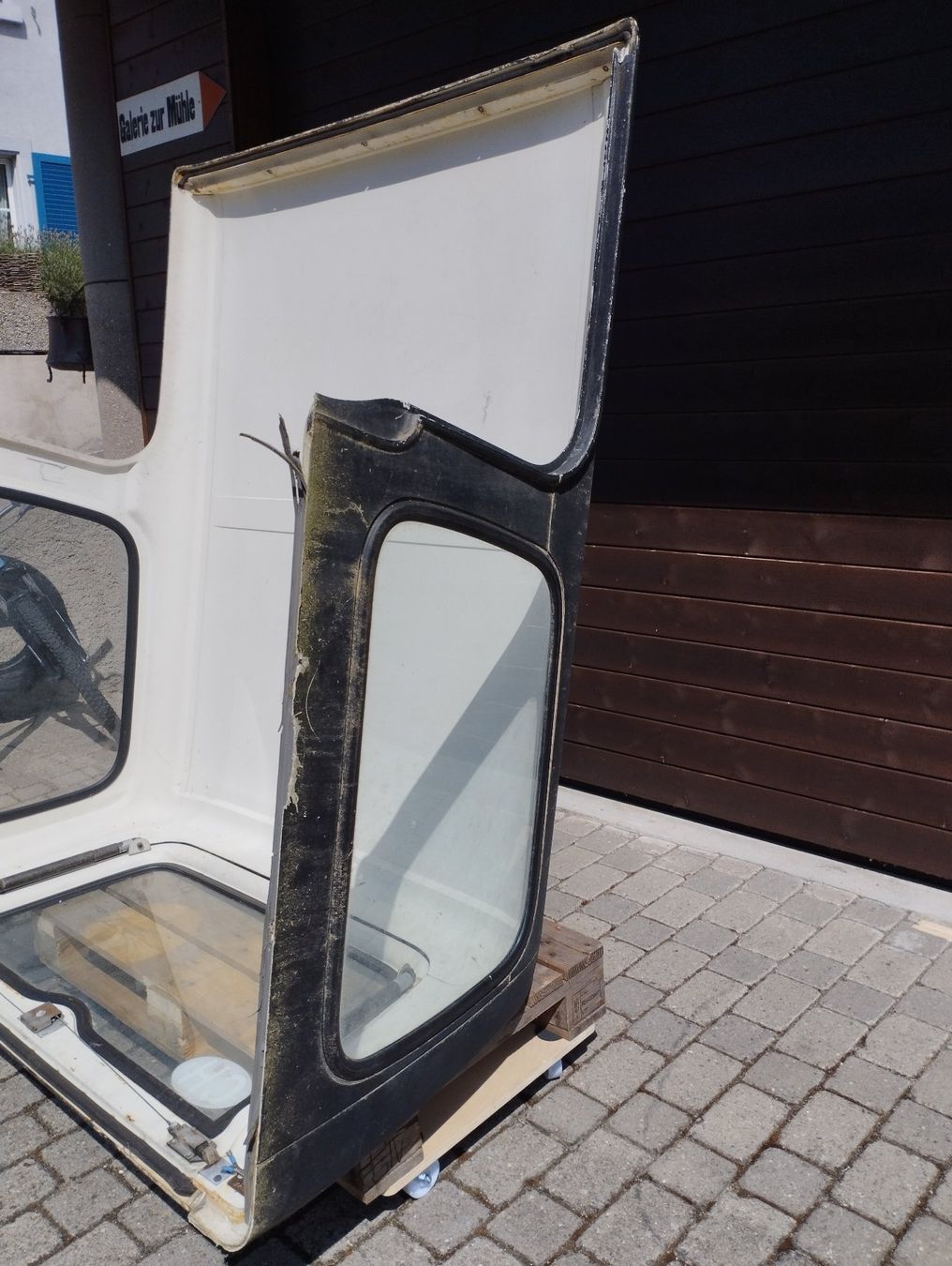 Jeep Autres accessoires p. véhicule: Jeep CJ7 Hardtop – Défectueux à Pieterlen par Sailing4fun 1