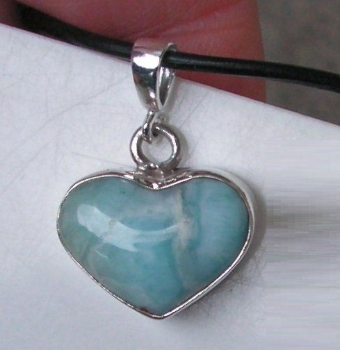 Ciondoli: ♥ LIEBE - FREUNDSCHAFT - ODER - EIN LARIMAR HERZ ANHÄNGER ♥ – Nuovo (secondo la descrizione) da Derendingen venduto da Editka 4