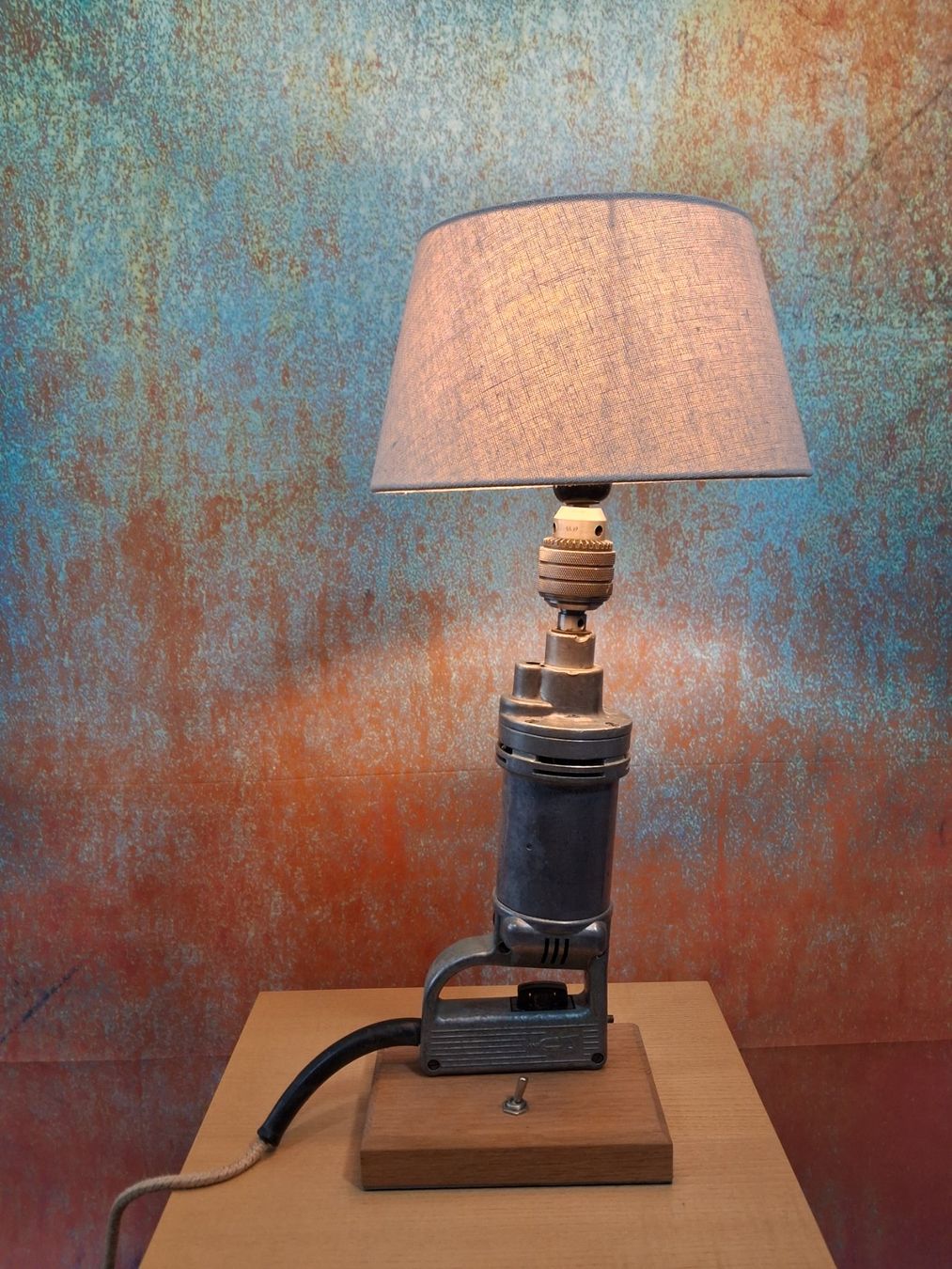 Lampen: Bohrmaschinen Lampe – Gebraucht aus Winterthur von lampenretter