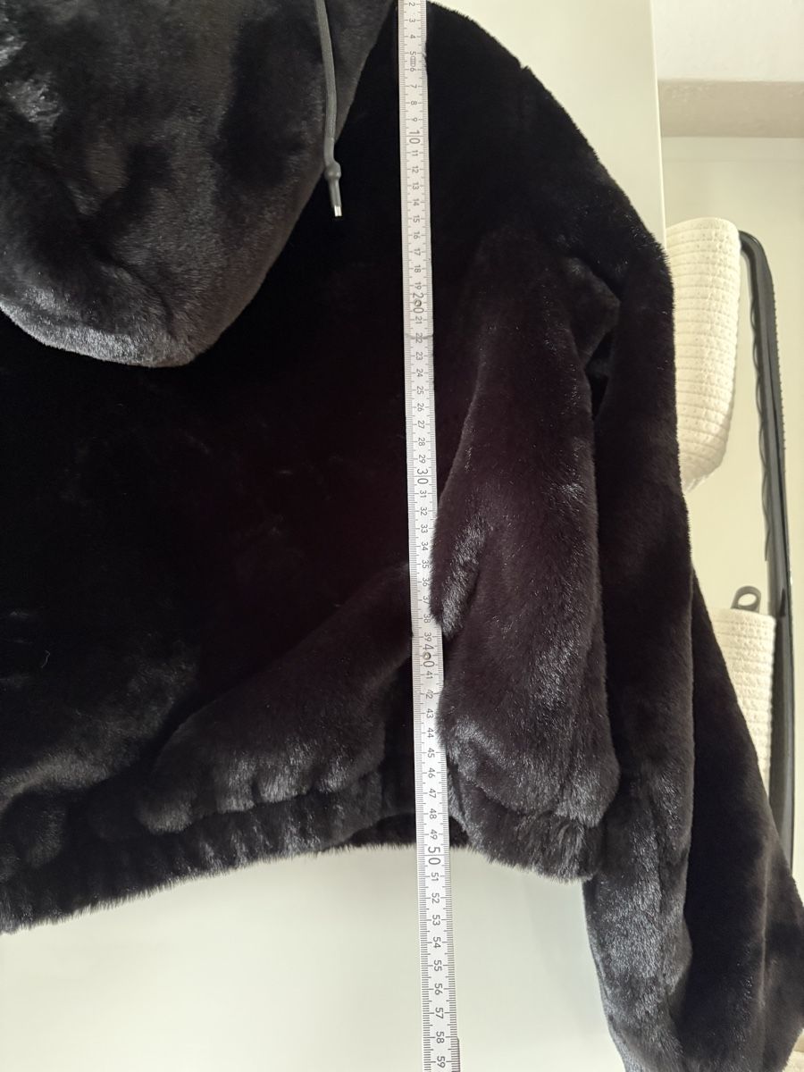 Pull&Bear Jacken: Plüsch-Jacke – Neu (gemäss Beschreibung) aus Bülach von kittygismo 5