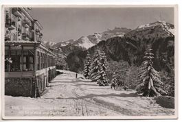 BRAUNWALD Hotel Braunwald mit Kärpfstock und Saasberg