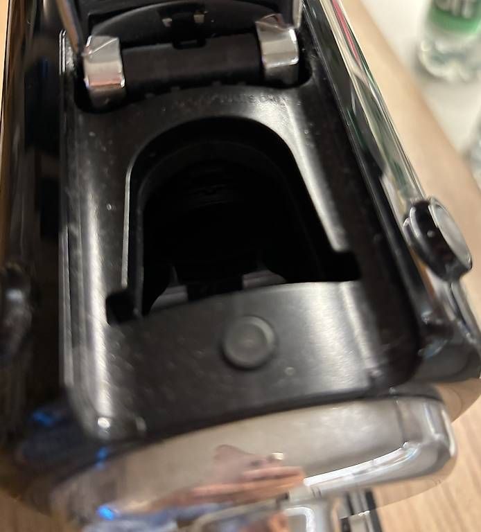 Macchine per caffè & Macchine per espresso: Machine à café Magimix - Nespresso  – Usato da Bernex venduto da Aoe66 1