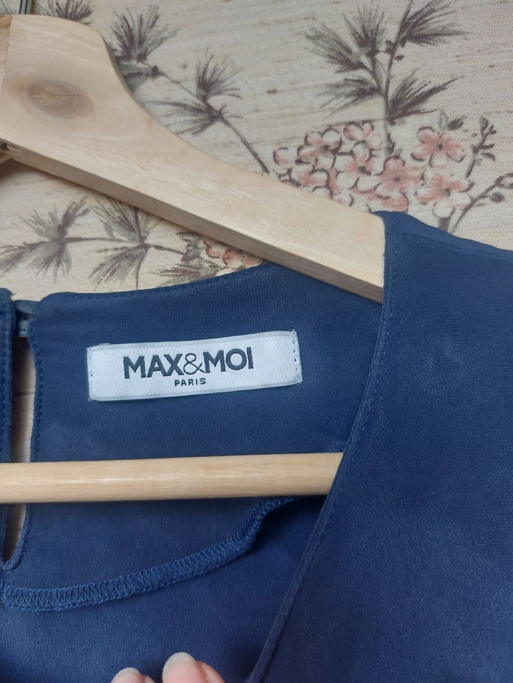 Max & Moi Top: Top Max & Moi 100% soie - T. M – Usato da Lausanne venduto da Super-cerise 2