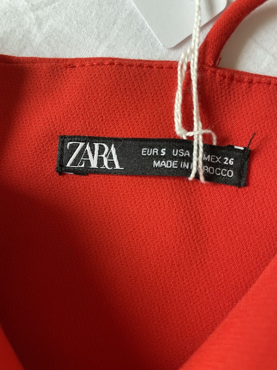 Zara Kleider: Robe rouge – Gebraucht aus Concise von Lae99 2